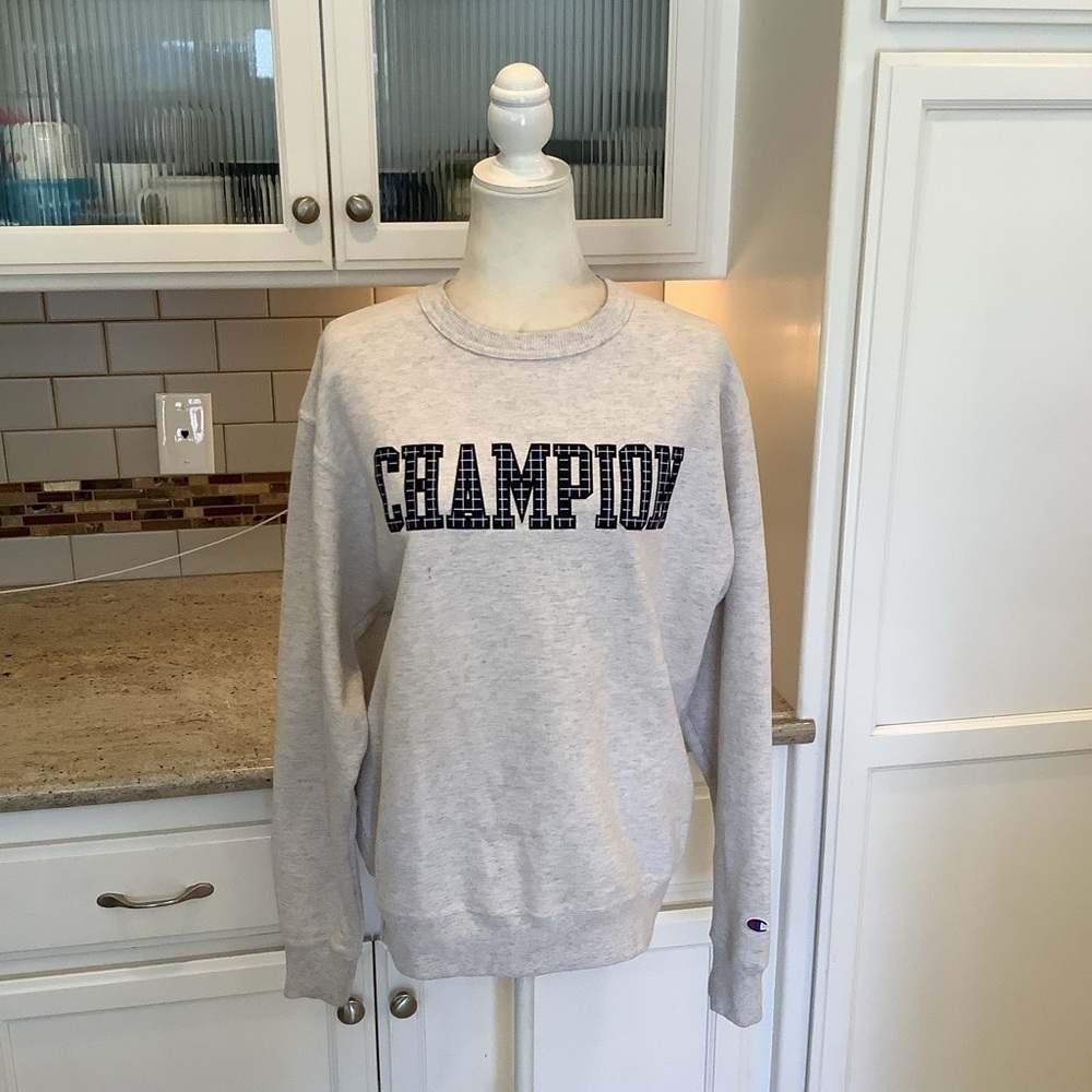 Champion Gray Crewneck Size Medium